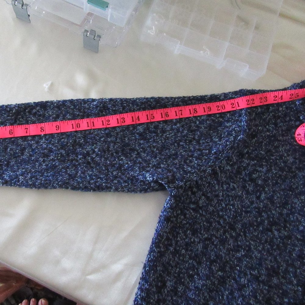 Zip sweater - Picture 8 of 9